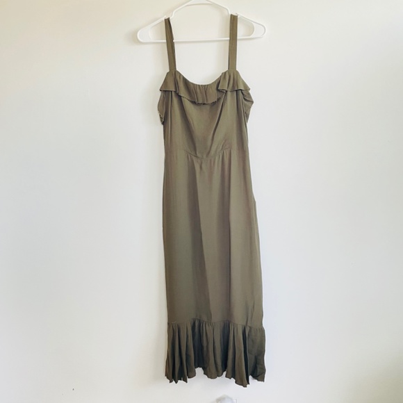 Reformation Frida Army Green size 8 - Picture 4 of 8